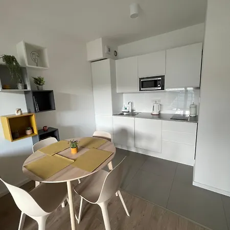 Modern Tower Apartmán